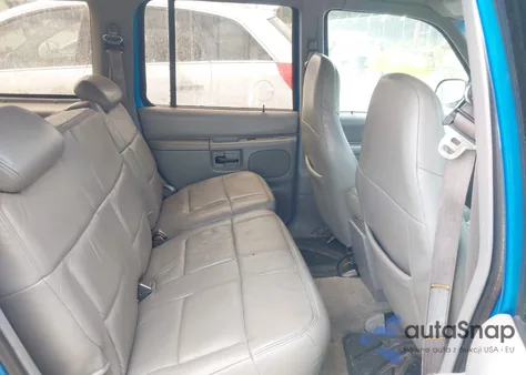 1996 Ford Explorer z USA, uszkodzony, nr VIN 1FMDU34X5TUA26312